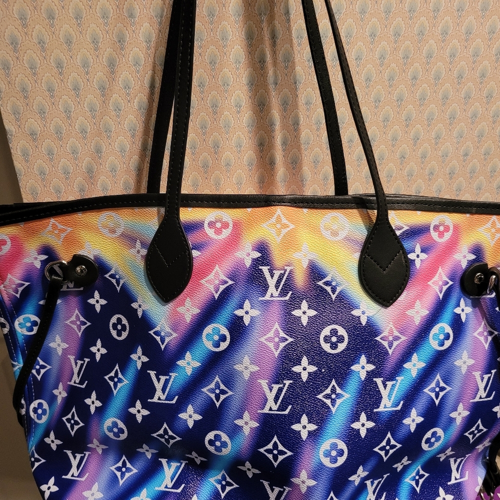 Inspired Pretty Purple Purse